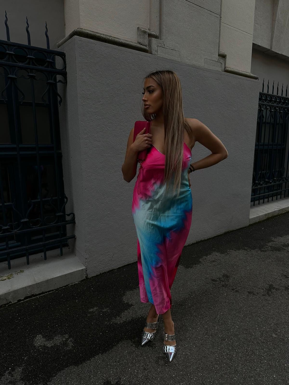 Robe d'été satin rose et bleue