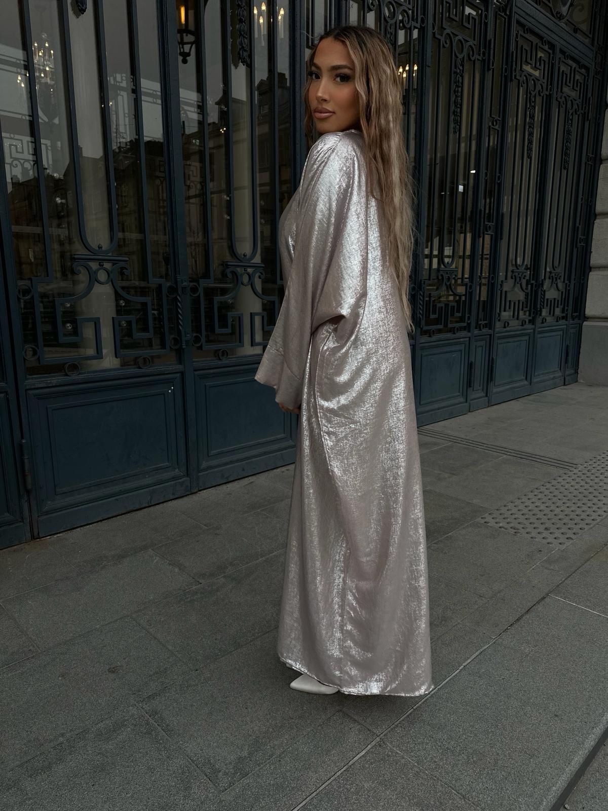 Abaya brillante rose pâle