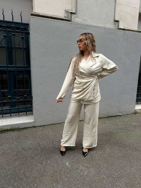 Ensemble tailleur beige