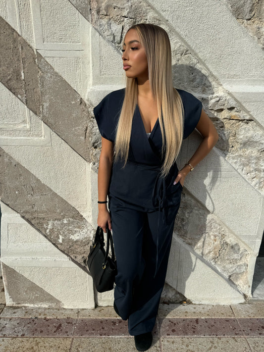 Ensemble asymétrique bleu
